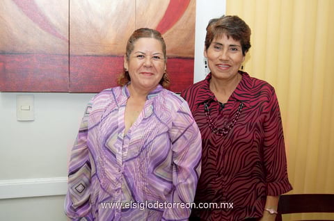 23112012 FIESTA DE CUMPLE.  Yolanda de Martí­nez y Susana Dávila.