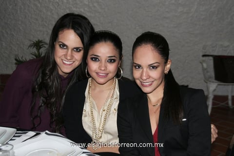 24112012 MIRIAM , Marcela y Sandra.