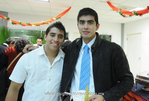 29112012 FESTEJO.  Jorge Macorro y Rubén Villa.
