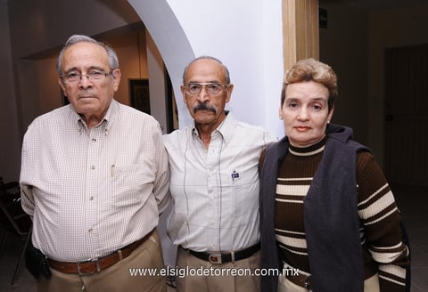 24112012 RAMÁN  María Nava, Luis Treviño y Grace de Treviño