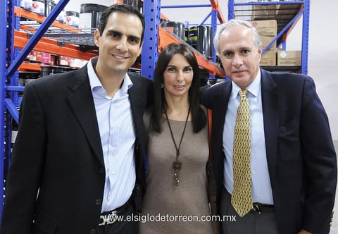 16112012 Alejandro y Rodolfo. Gaby y Ricardo. Raymundo y Gustavo. Pablo, Blanca y Francisco.