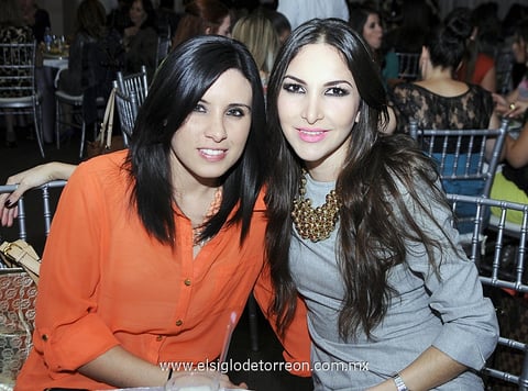 16112012 Dora recibiÃ³ alegre fiesta prenupcial.  Por casarse MarÃ­a JosÃ© y Brenda.  Martha y Norma.