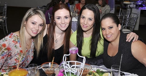 16112012 BÃ¡rbara, Karmina y Katia.  Leslie y Lorena.  Vero, Marcela y Minita.  Aracely, Luisa, Daniela y Mariel.  Nury, Gaby y Sandra.  Marcela y Marlene.