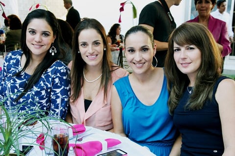 30112012 Marisa y Rina.  Laura, AnilÃº, Paty y Lorena.  Pinky VÃ¡zquez recibiÃ³ alegre festejo prenupcial organizado por su cuÃ±ada Wendy, su mamÃ¡ Cristy y su hermana Karla. Pinky VÃ¡zquez ContraerÃ¡ matrimonio  Marcela, Karla, Cecilia, Tere y Catalina.