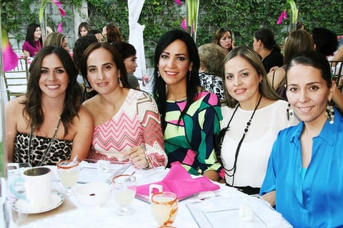 30112012 Alina y AngÃ©lica.  Marisa, AngÃ©lica, Ana LucÃ­a, Aracely y Lily.