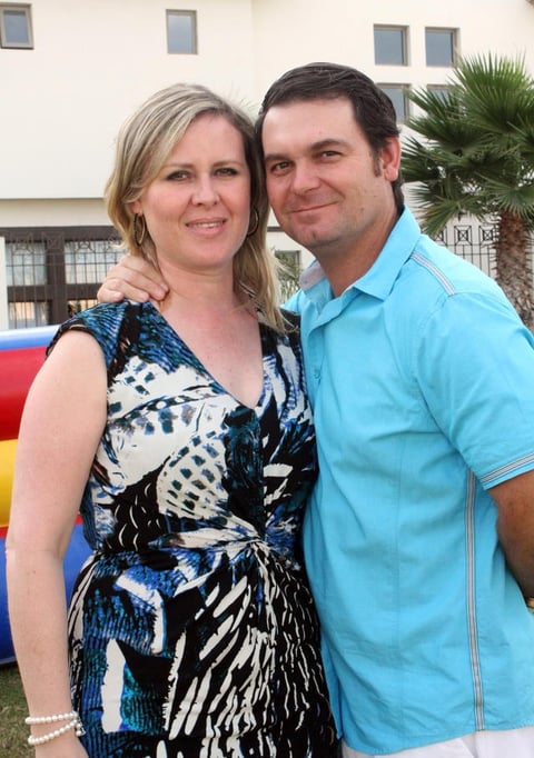 30112012 Diego y su mamá Carolina Gómez. Diego Santibáñez Gómez  Recibió el Sacramento del Bautismo  Amigos en el bautizo de Diego.  Paulina Velasco y Santiago Creel, padrinos de Diego Santibáñez, sus papás Carolina Gómez y Oswaldo Santibáñez; y los pequeños Carito y Oswaldo Santibáñez. Naima y Camilo.