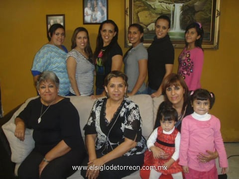 04122012 REUNIÓN.  Integrantes de la familia Escalera.