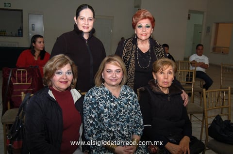 JOSSIE, María Elisa, Silvia, Maribel y Chepis.