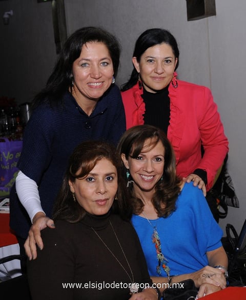 02122012 CLíNICA NAVIDEñA.  Paty, Paty, Mireya y Clarisa.