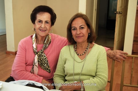 09122012 DAMAS ROTARIAS.  Georgina y Lupita.