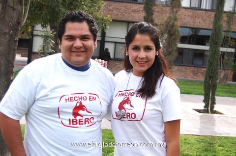 10122012 RICARDO Campos y Brenda Ramírez.