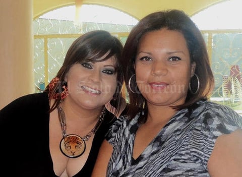 Chule de Becerra y su cuñada Marcela