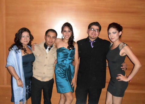 Maricela, Christhian, Mary, Oswar y Claudia.