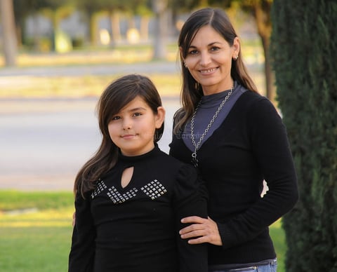 13122012 BRENDA y Bárbara Lack.