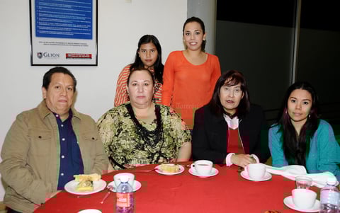 14122012  EVENTO. Mario, Francis, Margarita, Elizabeth, Marisol y Melissa.