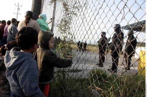 19 de febrero. Riña |  El vocero de seguridad estatal, Jorge Domene, informó que la cifra final de personas fallecidas por una riña en el penal de Apodaca ocurrida el 19 de febrero es de 44 reos, todos ellos recluidos en el ambulatorio D.