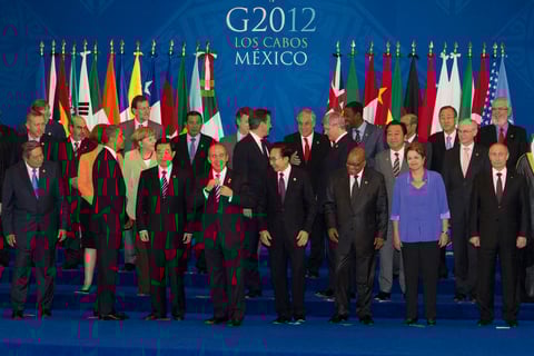 18 de junio. Cumbre | Los gobernantes de los países miembros del G20 y de otras naciones invitadas comenzaron una cumbre de dos días que tuvo su sede en Los Cabos y que buscó coordinar acciones en el sistema financiero y atender otras necesidades de la agenda internacional.