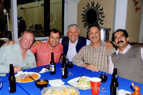 20122012 JORGE , Memo, Jorge, Pato.