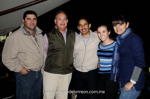 22122012 TORNEO.  Mario Puente, Gerardo Gamiochipi, Eliut Jurado, Anayanci Ortiz y Alejandra Soto.