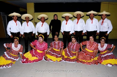 22122012 PRESENTACIÓN DE BAILE.  Grupo de danza Xochipilly.