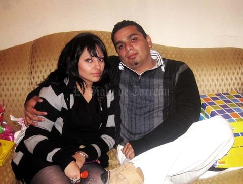 Diana García y Carlos Chávez, en reunión navideña.