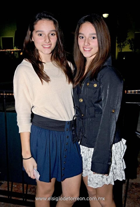 25122012 XV AÑOS.  Las guapas Pamela y Valeria Mier, acudieron recientemente a divertida fiesta.