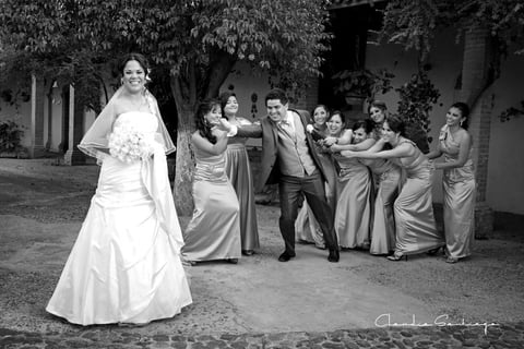 30122012 L.C.P. ÉRIKA  Guadalupe Escamilla Flores, el dí­a de su boda con Ing. Mauro Alejandro Martí­nez Reyes.