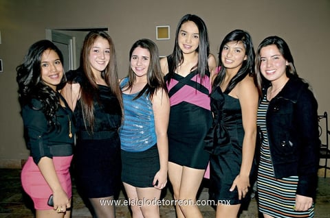 31122012 EN XV AÑOS.  Brenda Rangel, Ale de la Torre, Luisa Berumen, Wendy, RocÃ­o y Mónica Hoyos.