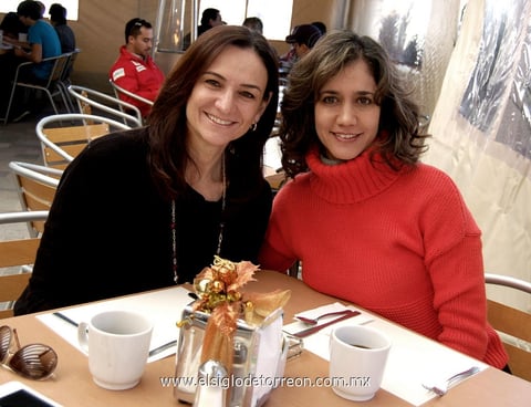 31122012 LILY  Ortiz y Gloria Cantú.