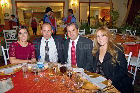 Paola, Lalo, Toño y Bertha.