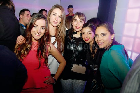 Talía, Mirna, Vackie, Grace y Any.