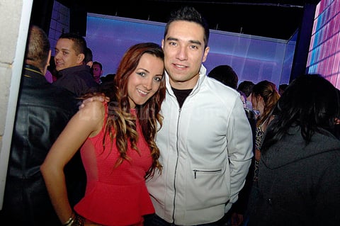 Talía Gutiérrez y el festejado, Arturo Braña.