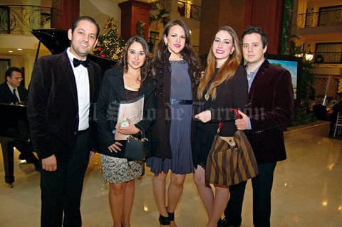 Víctor Blankense, Priscila Ayala, Becky Mijares, Pilar Revuelta y Nico Papadópulos.