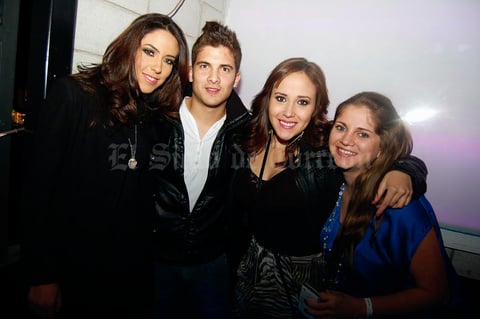 Aremi, Andrés, Paty e Ivette.
