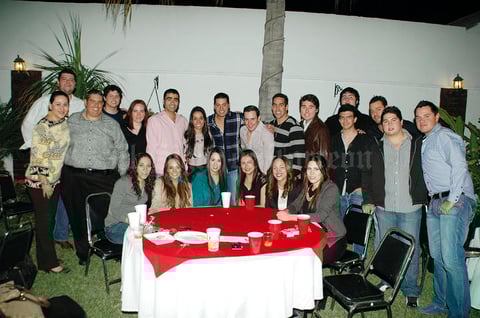 Primos Bustos.