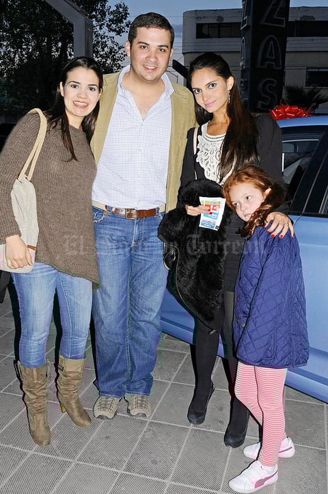 Margarita, Juan Carlos, Bárbara y Ana Victoria.