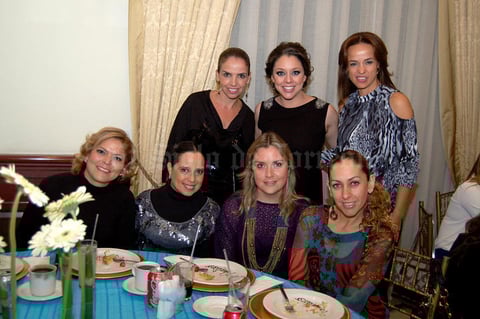 Alejandra, Susu, Lorena, Cristina, Lily, Marcela y Melina.