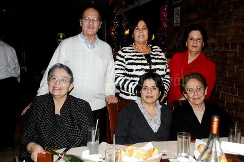 Jorge Ledezma, Conchis González, Margarita Issa, Guadalupe Rosas, Mague Juan Marcos y Aurora Blanco.