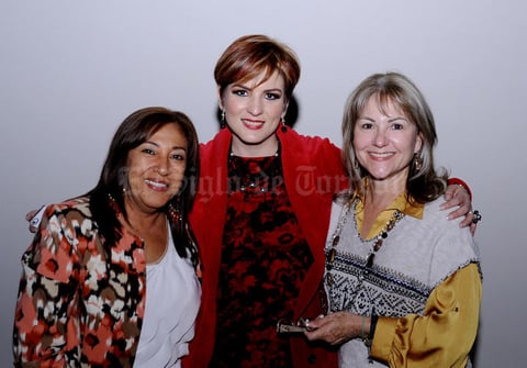 Juanita, Luisa y Chelita.