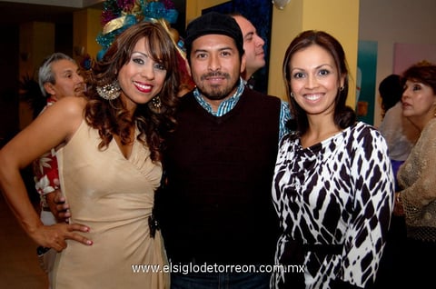 01012013 DULCE , Rubén y Brenda.