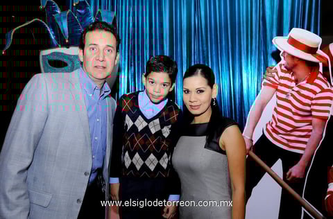 02012013 RAFAEL,  Emilio e Ivette Esquivel.