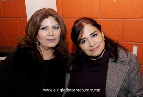 02012013 MARTINA  Huerta y Laura Martí­nez.
