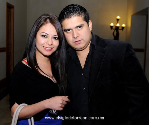 NANCY  Martí­nez y Carlos Romo.