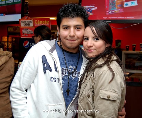LUIS  Morales y Karla Garcí­a.