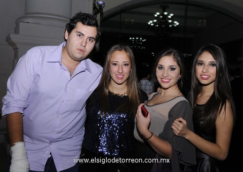 05012013 CINTHIA  y Priscila.
