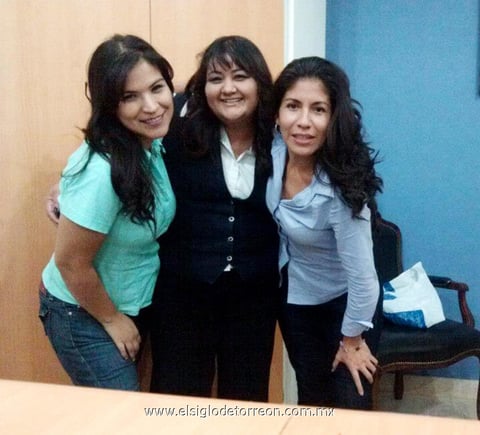03012013 InÃ©s SÃ¡nchez, Fabiola GarcÃ­a y Lorena GalvÃ¡n.