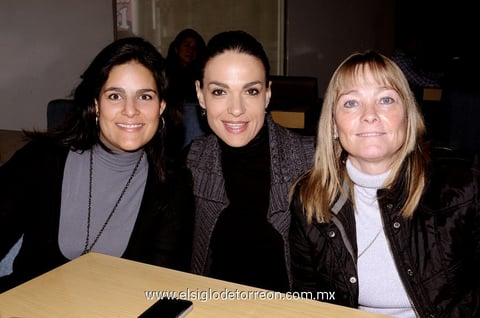 04012013 CLAUDIA,  MarÃ­a Esther y Lety.