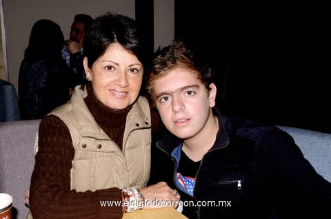 04012013 TERE  y Pablo Teele.