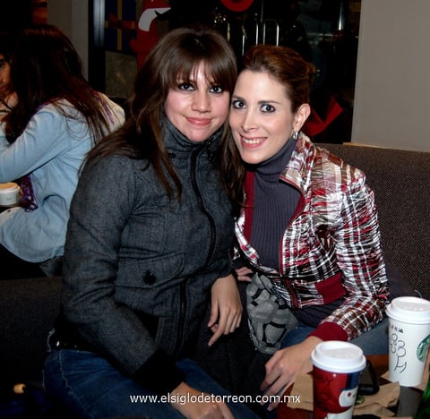 06012013 GABY  y Valeria.