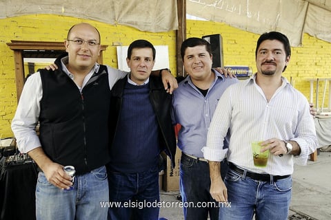 06012013 REUNIÃ³N ANUAL DE EXALUMNOS.  Jorge, Javier, Jorge y Eduardo.